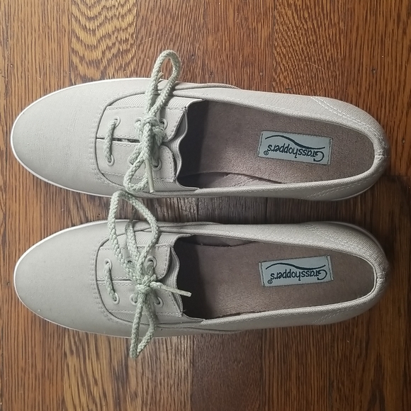 grasshopper canvas shoes